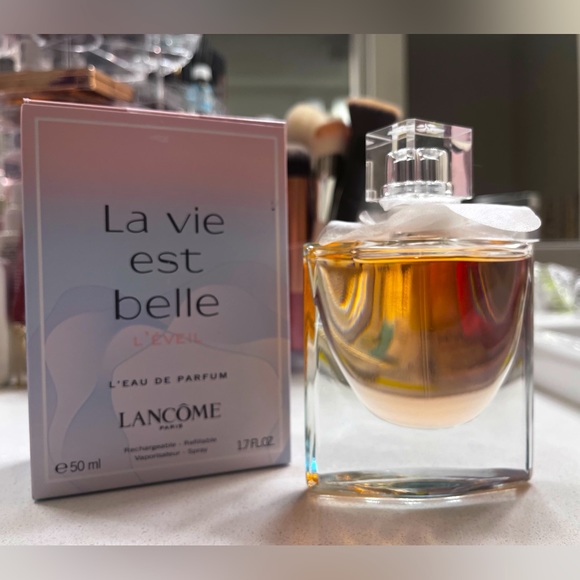 Lancome LA VIE EST BELLE EAU DE PARFUM - Picture 2 of 2